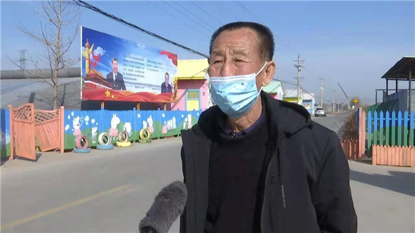 【人勤春來(lái)早】溫室大棚話(huà)豐收 領(lǐng)跑村民致富路